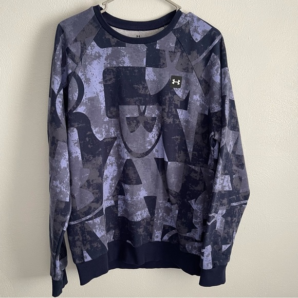 UA men’s Terry Crew Neck sweatshirt geometric logo design size medium blue gray - Picture 1 of 2